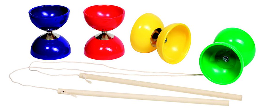 Diabolo mit Stöckern und Schnur