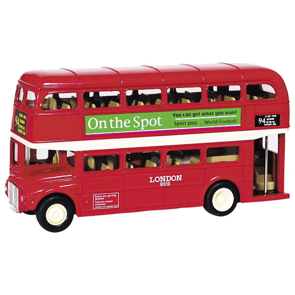 London Bus aus Spritzguss