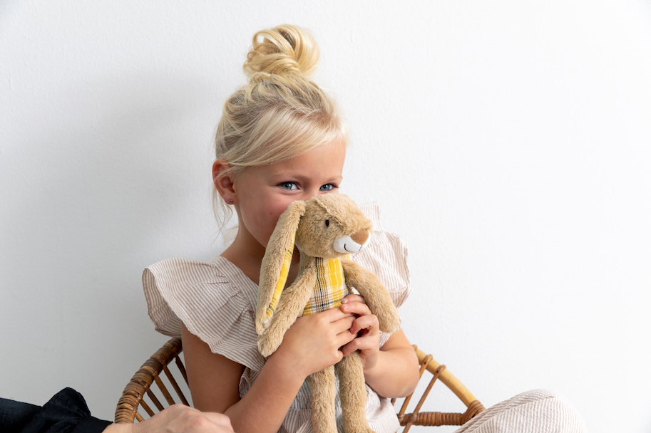 Plüsch Hase Riley