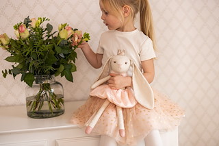 7E475FD9_3119_BallerinaFlowersGirl_LOW.jpg