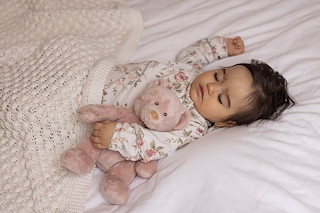 4FACF6D6_3082_PinkWilmerBabySleep_LOW.jpg