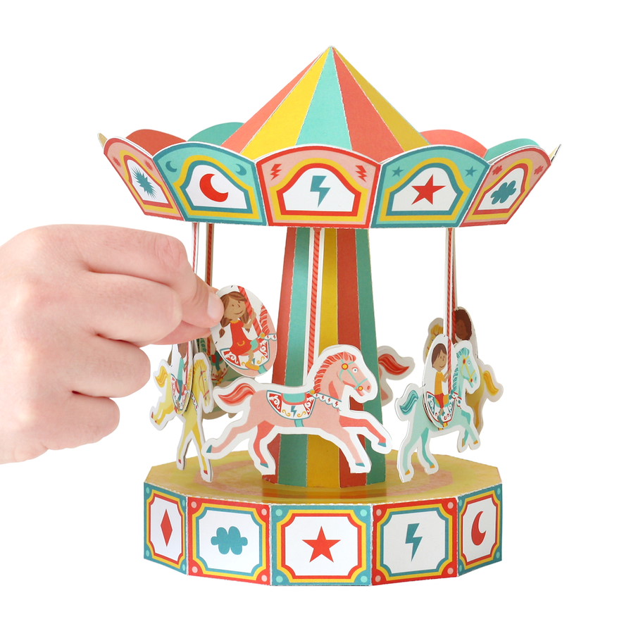 Karrusell bewegliches Papierspielzeug