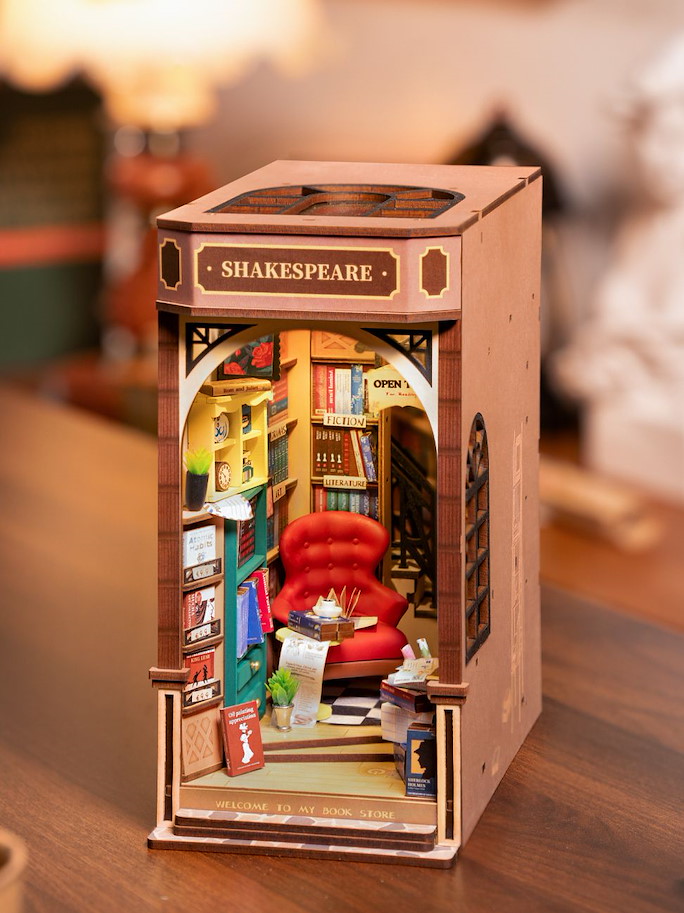Holzbausatz BOOKSTORE