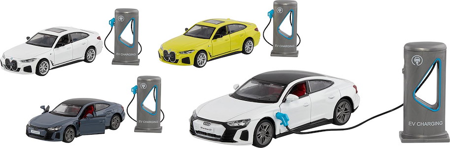 BMW i4 M50, Audi RS e-tron GT, Licht und Sound, 1:34-36
