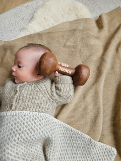 F054F466_Dumbell.jpg