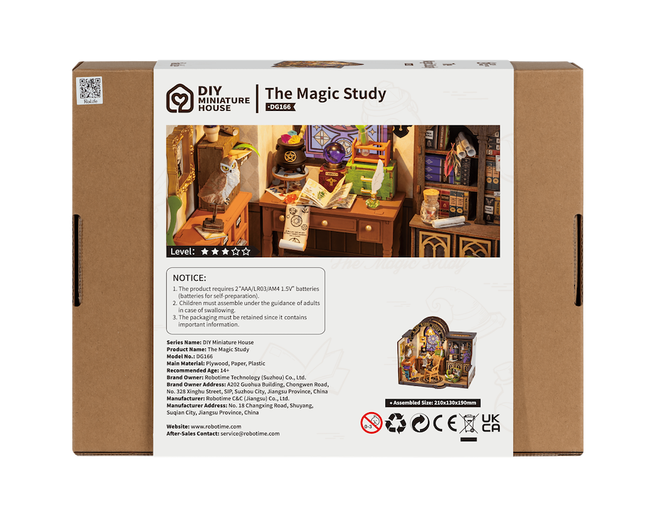 Modellbausatz 'THE MAGIC STUDY'