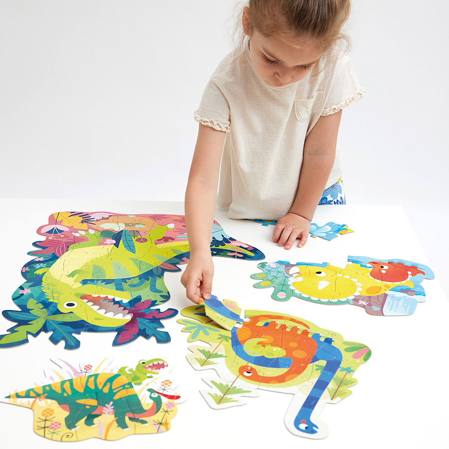 Puzzle "Hands at Play Dinosaurs" 3+ / 71 Teile