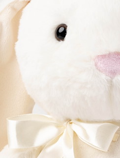 66CF0BC8_4352-stina-bunny-creme-4.jpg