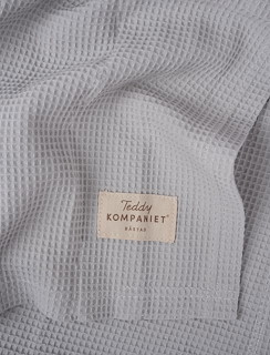 DAA254F5_4427-baby-blanket-cotton-greige-2.jpg