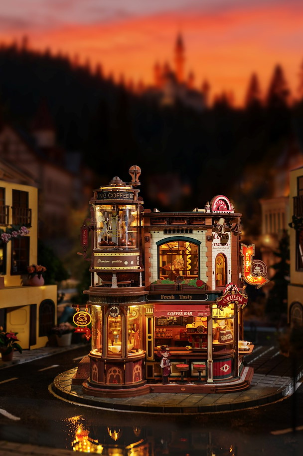 Holzbausatz 'DREAM COFFEE FACTORY'