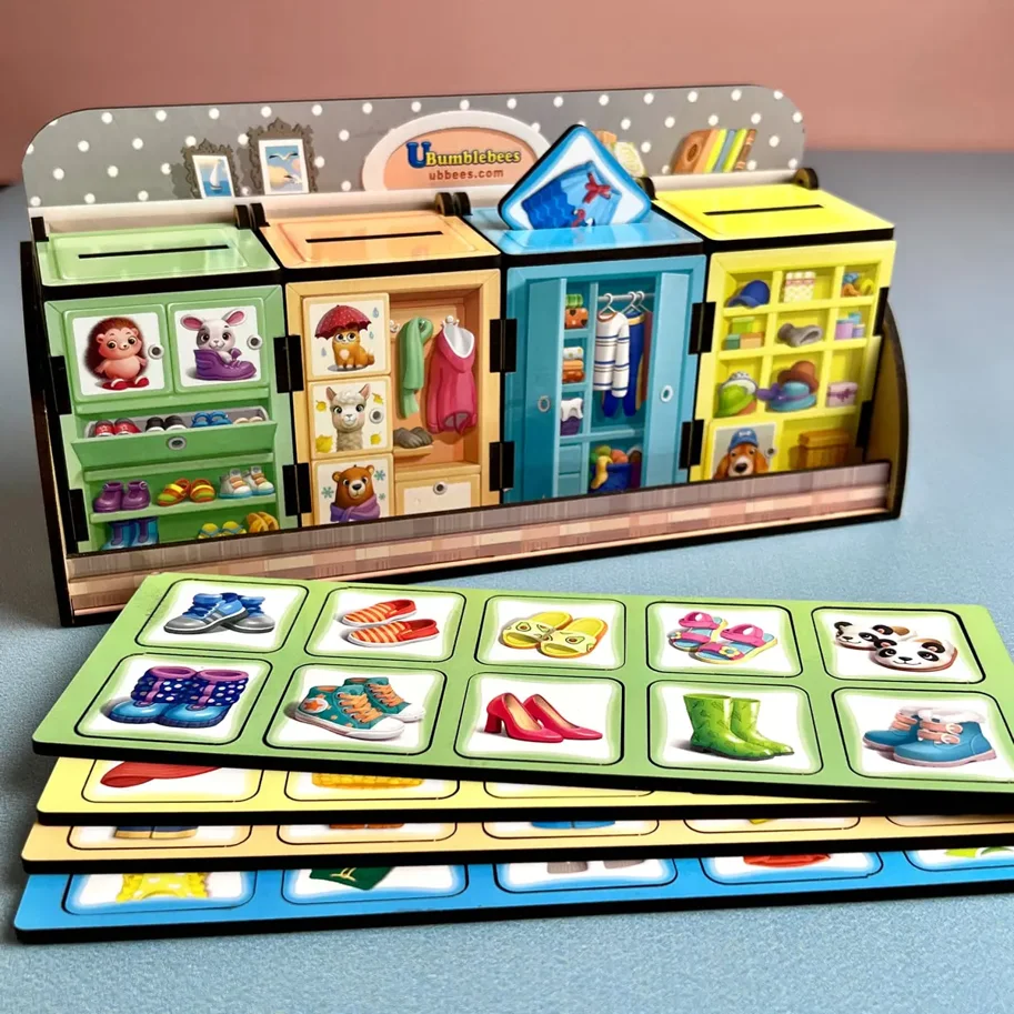 Sortierspiel 'Kleiderschränke mit Kleidung'